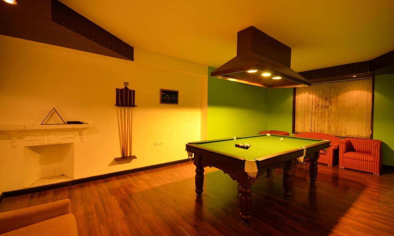 Shervani Hilltop Resort Найнитал Экстерьер фото