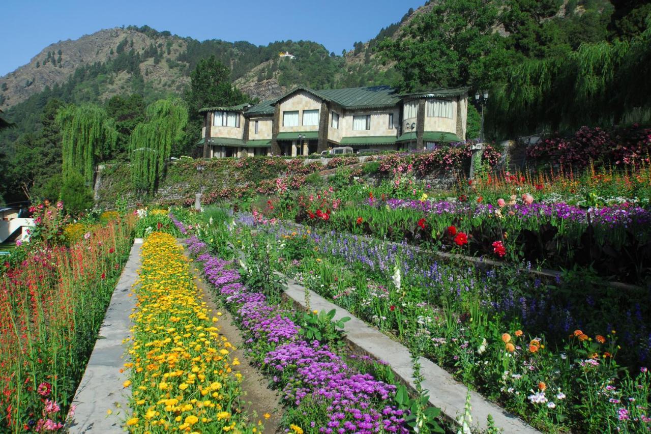 Shervani Hilltop Resort Найнитал Экстерьер фото